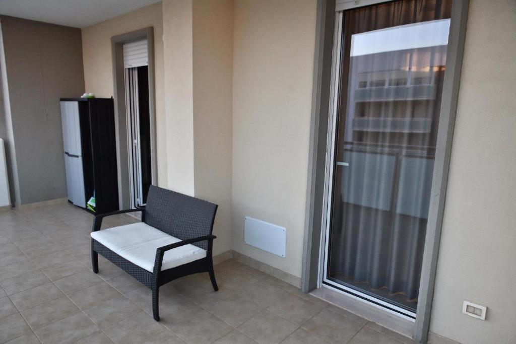 Karol Wojtyla Airport Bari Hotel Exterior photo